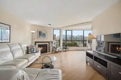 602 1490 PENNYFARTHING DRIVE, Vancouver BC V6J 4Z3