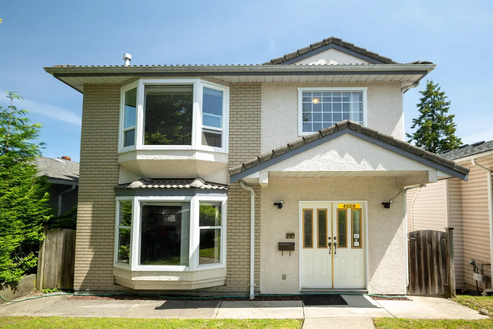4568 HOY STREET, Vancouver BC V5R 4N4