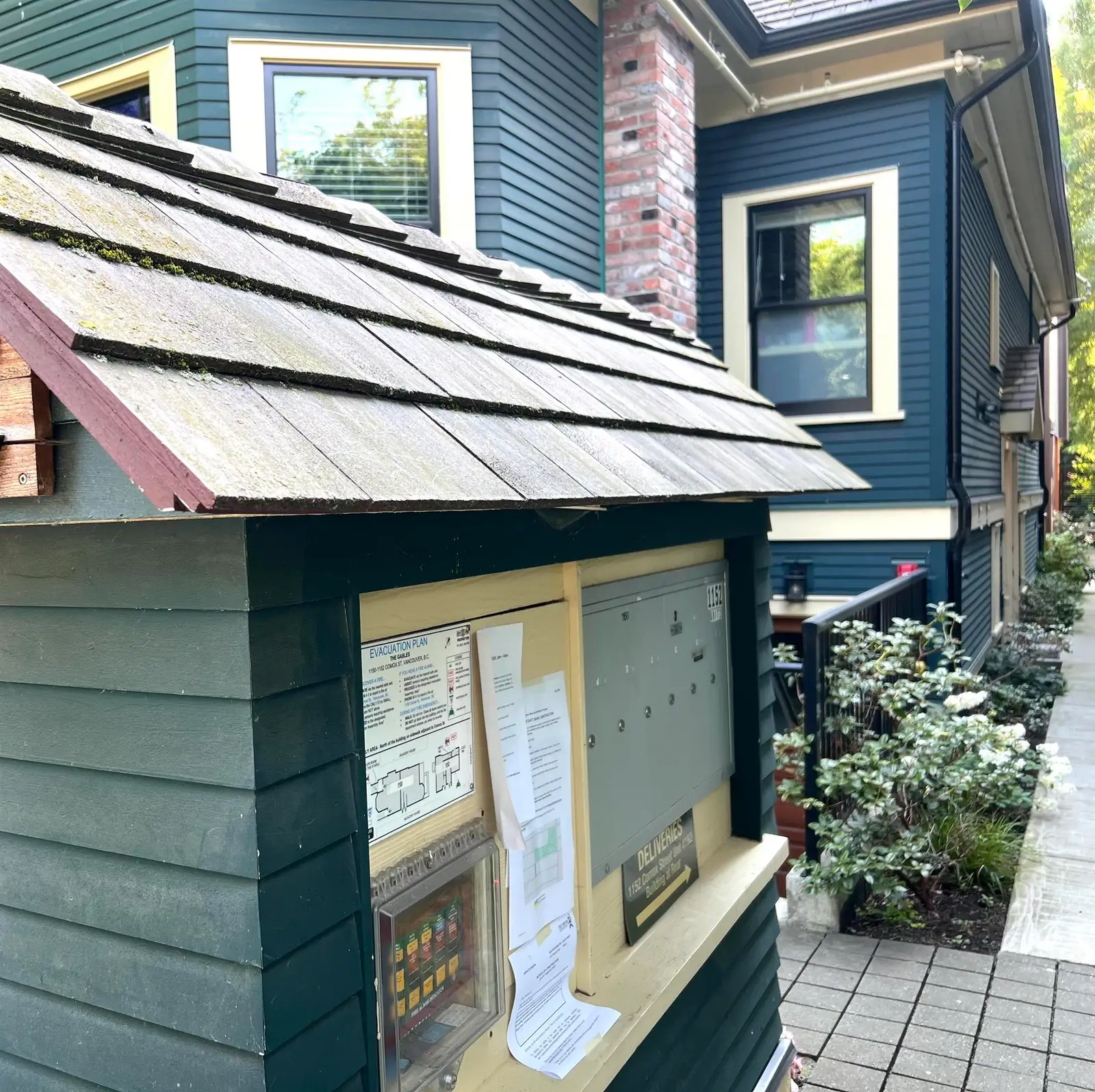 3 1150 COMOX STREET, Vancouver BC V6E 1K5