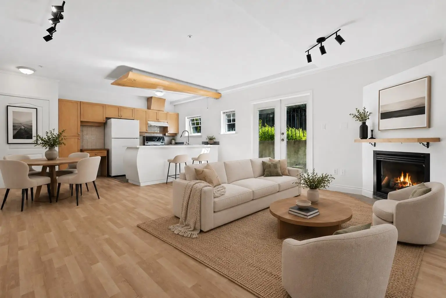 3027 W 7TH AVENUE, Vancouver BC V6K 1Z7
