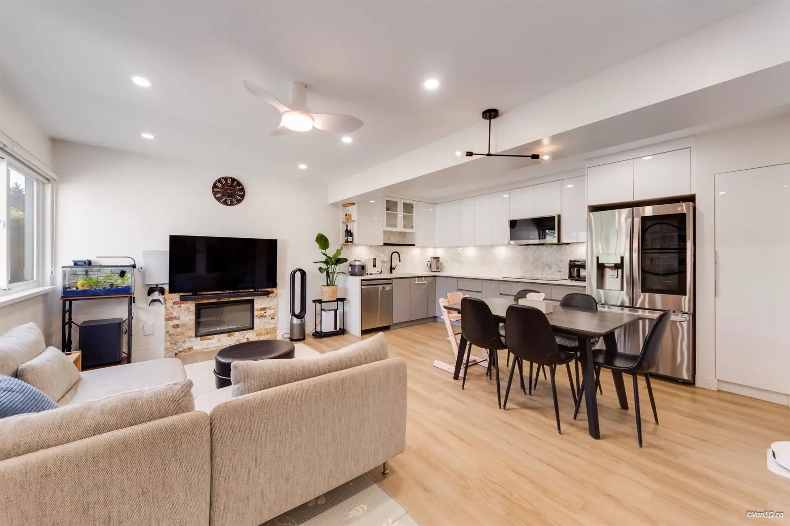 66 3433 E 49TH AVENUE, Vancouver BC V5S 1M1
