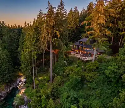 4440 MARION ROAD, North Vancouver BC V7K 2V2