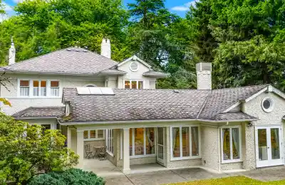 1588 W 29TH AVENUE, Vancouver BC V6J 2Z2