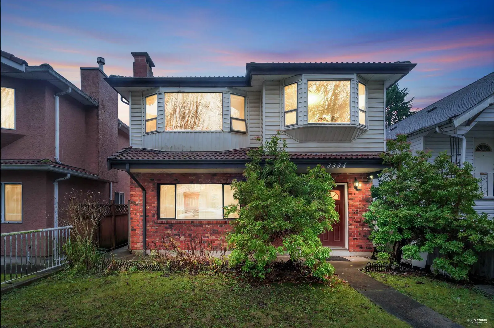 3334 ARCHIMEDES STREET, Vancouver BC V5R 4W3