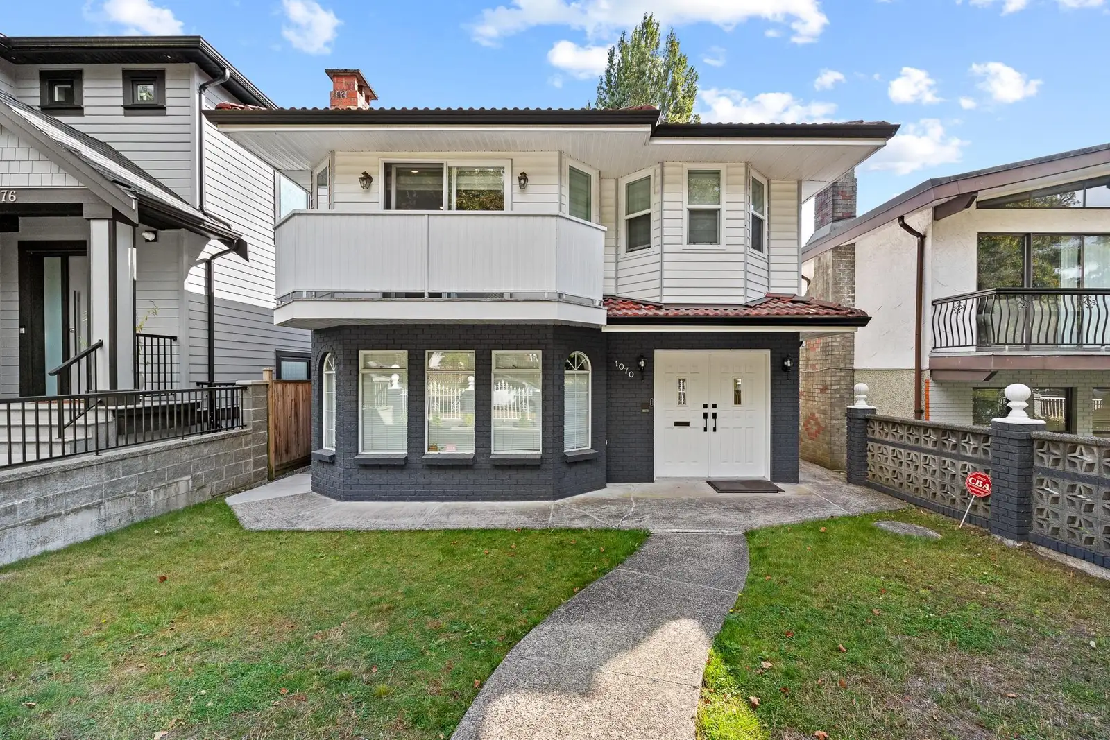 1070 E 40TH AVENUE, Vancouver BC V5W 1M4