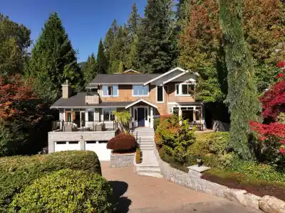 4812 SKYLINE DRIVE, North Vancouver BC V7R 3J3