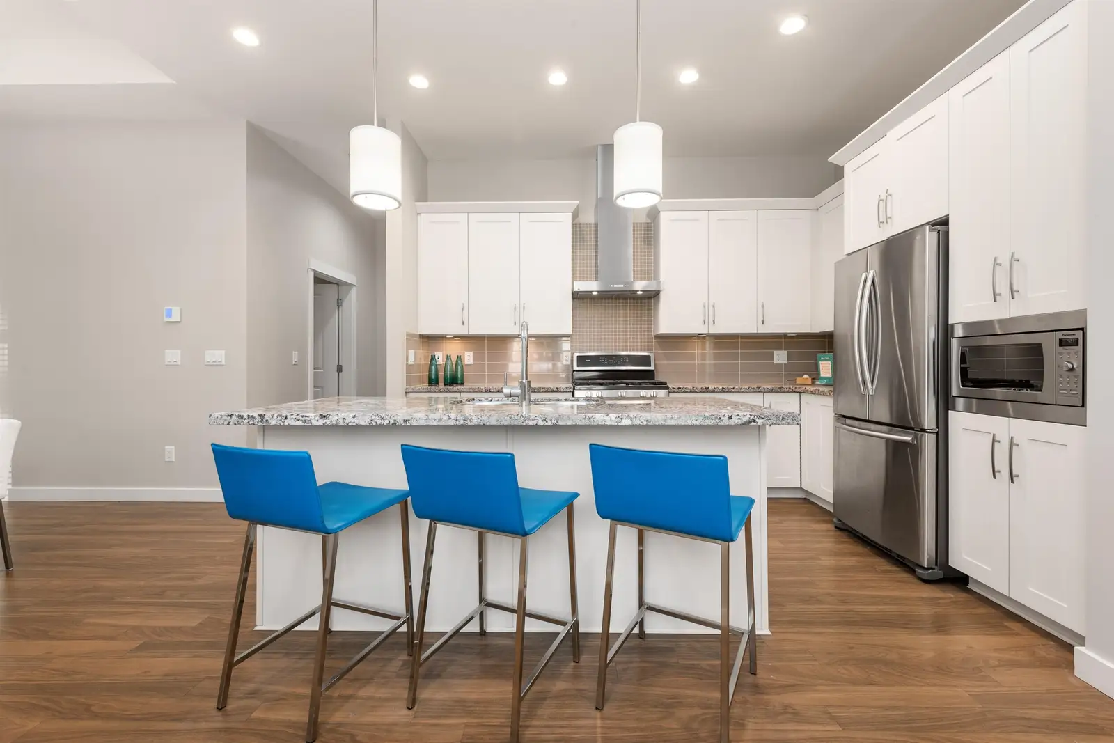 5090 SPRINGS BOULEVARD, Delta BC V4M 0A6