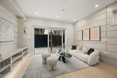 3430 MONS DRIVE, Vancouver BC V5M 3B6