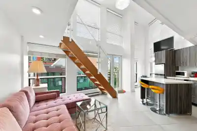 311 1 E CORDOVA STREET, Vancouver BC V6A 4H3