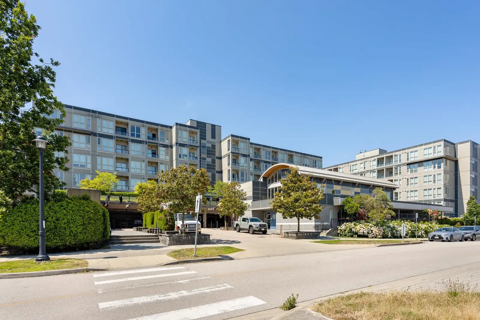 562 4099 STOLBERG STREET, Richmond BC V6X 0J4