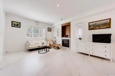 9 7199 MOFFATT ROAD, Richmond BC V6Y 1X9