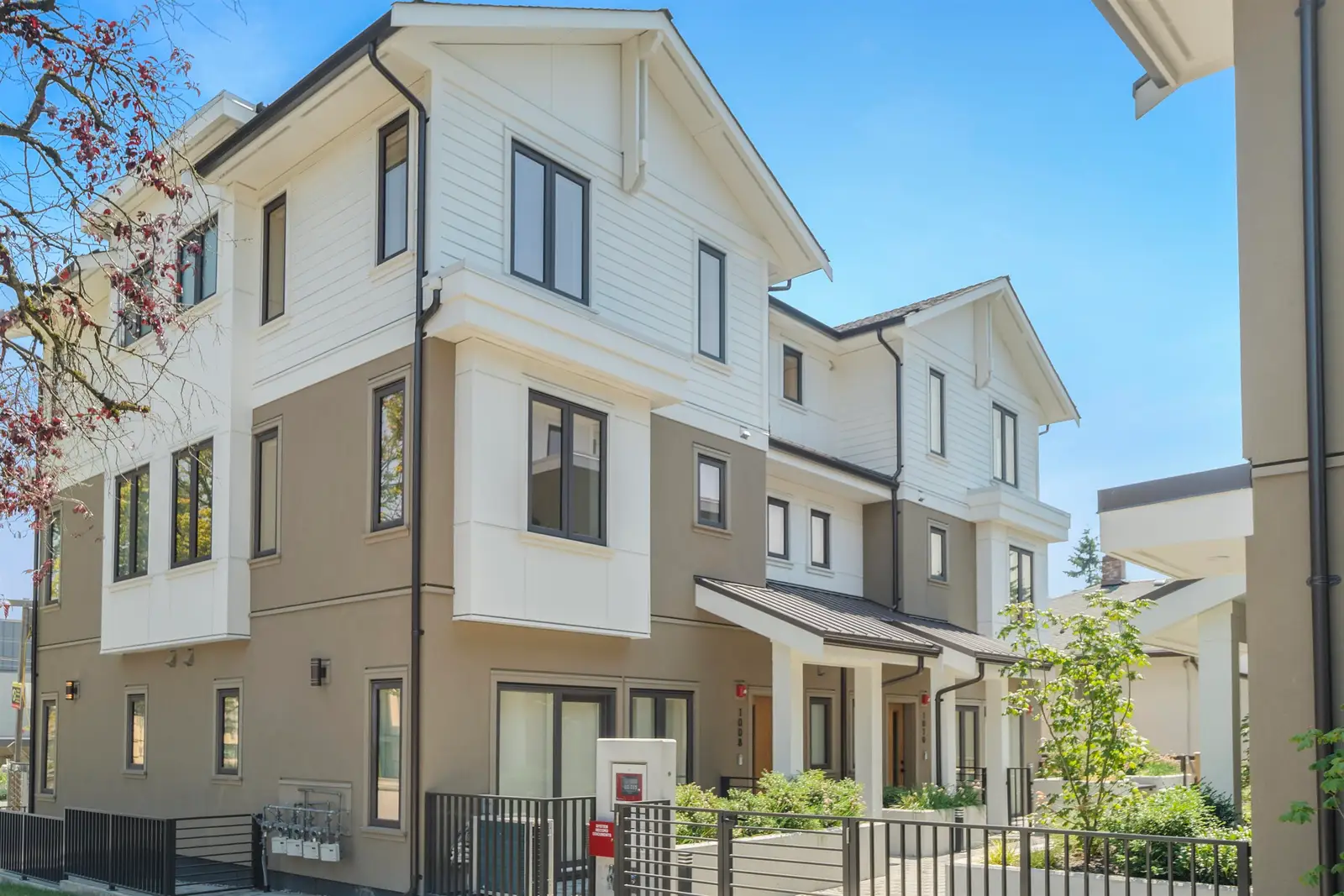 1008 W 52ND AVENUE, Vancouver BC V6P 1H5