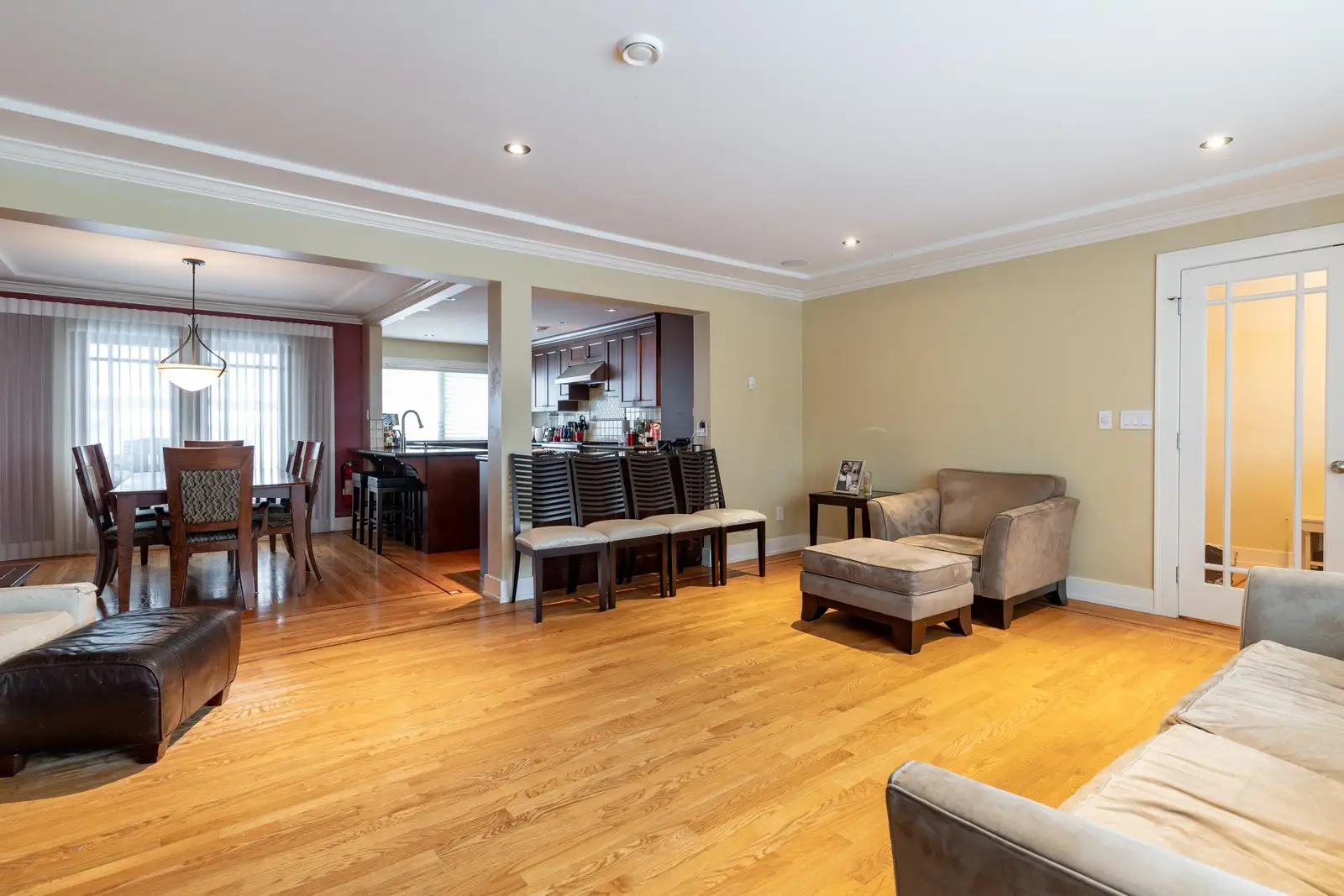 5570 BAILLIE STREET, Vancouver BC V5Z 3M8
