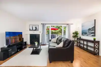 58 1930 CEDAR VILLAGE CRESCENT, North Vancouver BC V7J 3M5