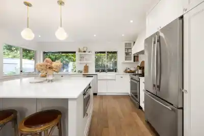 3558 EVERGLADE PLACE, North Vancouver BC V7N 3T9