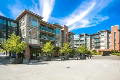 301 1673 LLOYD AVENUE, North Vancouver BC V7P 0A9