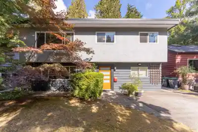 4482 COVE CLIFF ROAD, North Vancouver BC V7G 1H6
