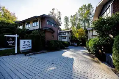 306 2135 HERITAGE PARK LANE, North Vancouver BC V7H 0B6