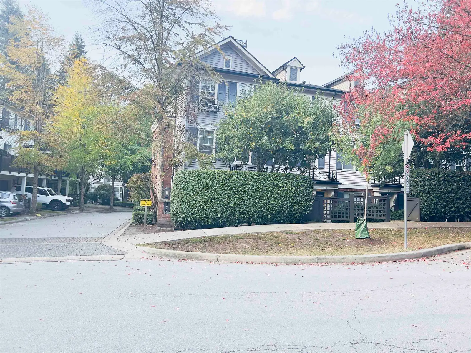 64 101 FRASER STREET, Port Moody BC V3H 0C6