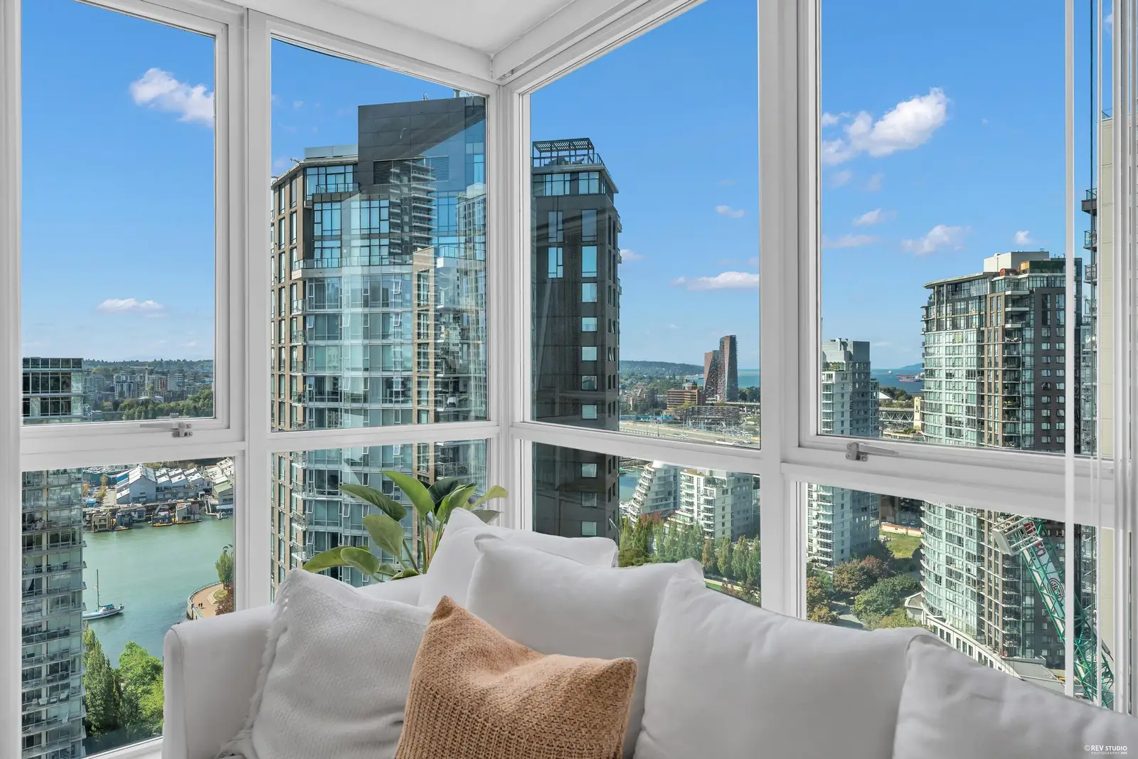 3005 1408 STRATHMORE MEWS, Vancouver BC V6Z 3A9