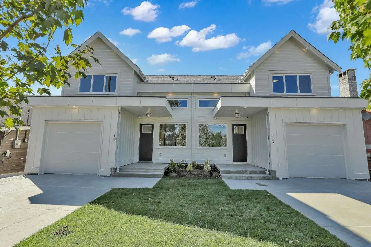 9498 118 STREET, Delta BC V4C 6J3