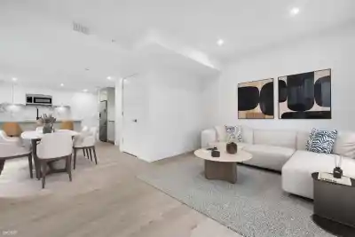 108 2085 E 1 AVENUE, Vancouver BC V5N 1B6