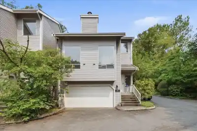 3661 HANDEL AVENUE, Vancouver BC V5S 4G7