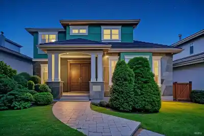 6562 FREMLIN STREET, Vancouver BC V6P 3W1