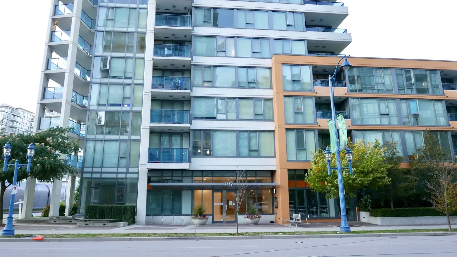 1503 7117 ELMBRIDGE WAY, Richmond BC V6X 0J2