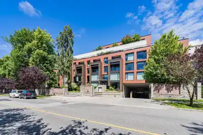 310 1571 W 57TH AVENUE, Vancouver BC V6P 0H7