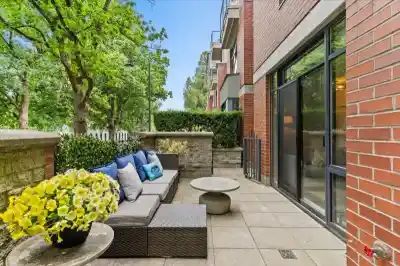 111 2688 VINE STREET, Vancouver BC V6K 4T6