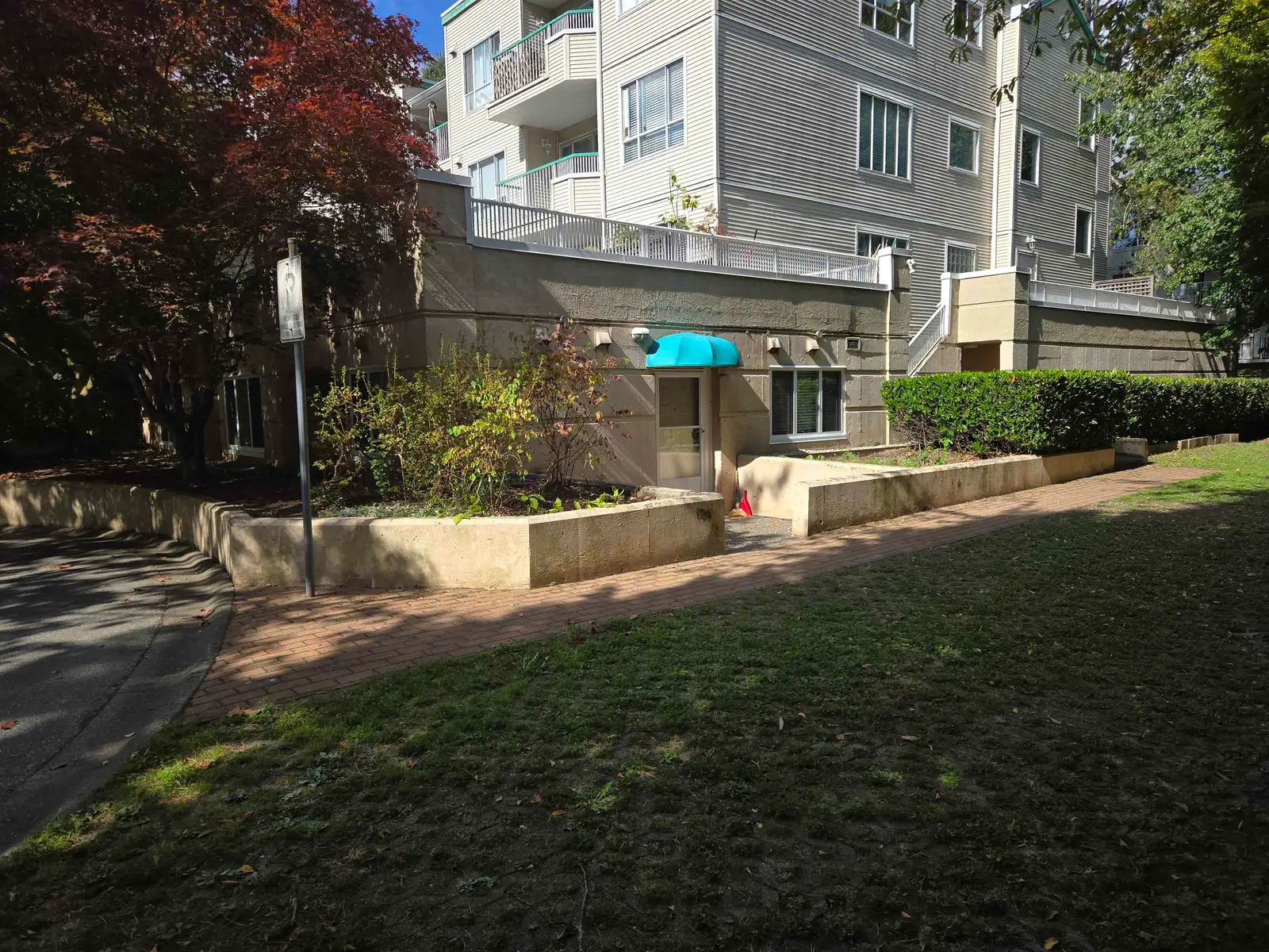 100 8655 JONES ROAD, Richmond BC V6Y 3V7