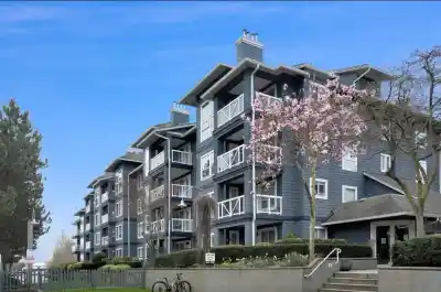 215 12931 RAILWAY AVE AVENUE, Richmond BC V7E 6M5