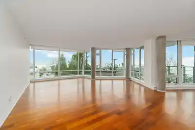 404 1762 DAVIE STREET, Vancouver BC V6G 1W2