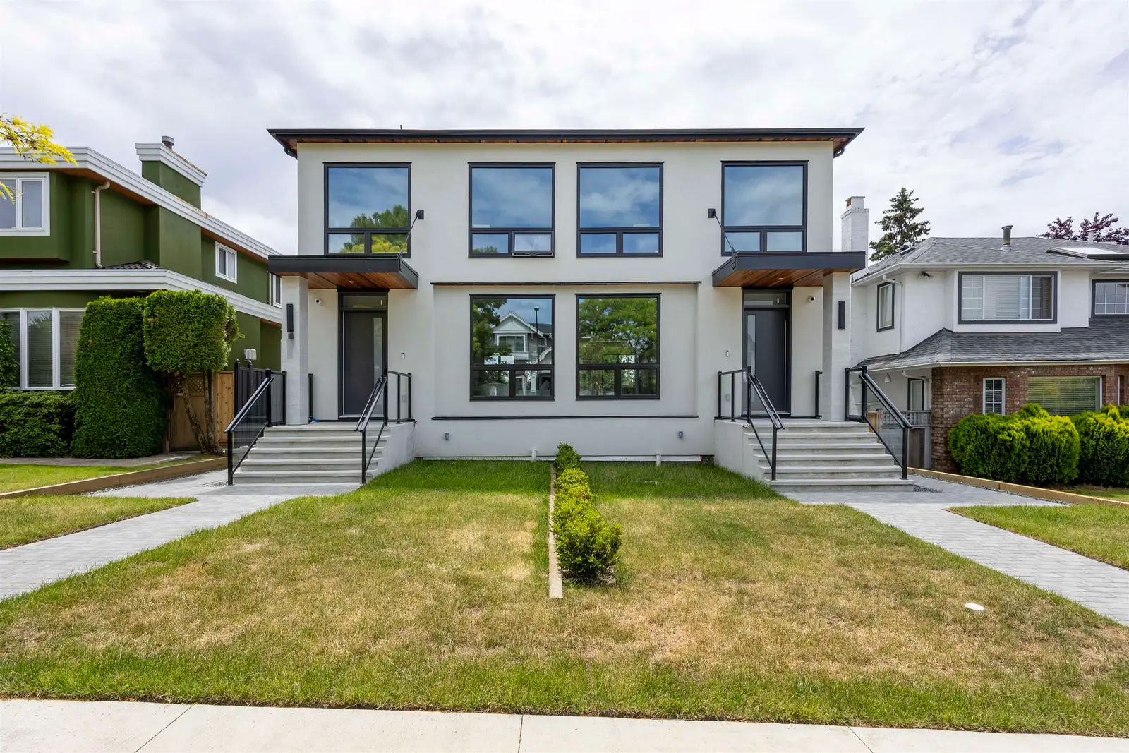 2230 W 21ST AVENUE, Vancouver BC V6L 1J5