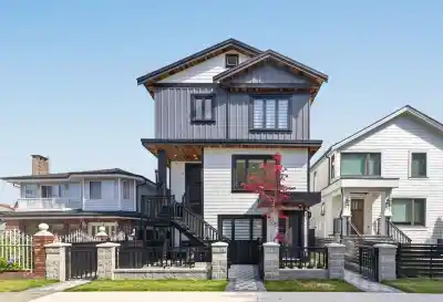 1 2035 E 51ST, Vancouver BC V5P 1W2