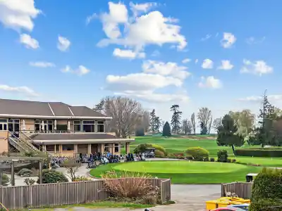 3580 SEMLIN DRIVE, Richmond BC V7C 5V7