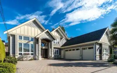 9028 PINEWELL CRESCENT, Richmond BC V7A 2C6