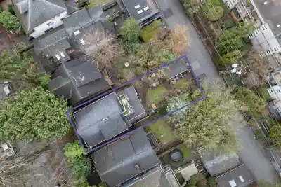 1437 E 10TH AVENUE, Vancouver BC V5N 1X4