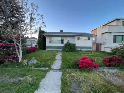 1419 E 30TH AVENUE, Vancouver BC V5N 3A1