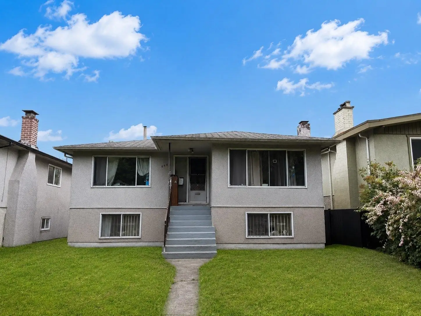 5862 CULLODEN STREET, Vancouver BC V5W 3S2