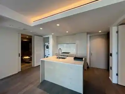 902 1408 ROBSON STREET, Vancouver BC V6G 0E6