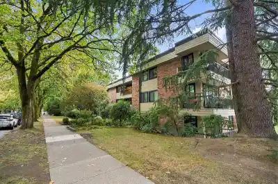 206 1717 W 13TH AVENUE, Vancouver BC V6J 2H2